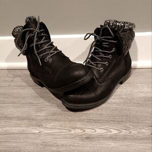 Black leather/sweater booties